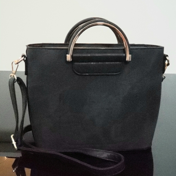 3 for $30 👜Black handbag and cross-body bag - Picture 1 of 4